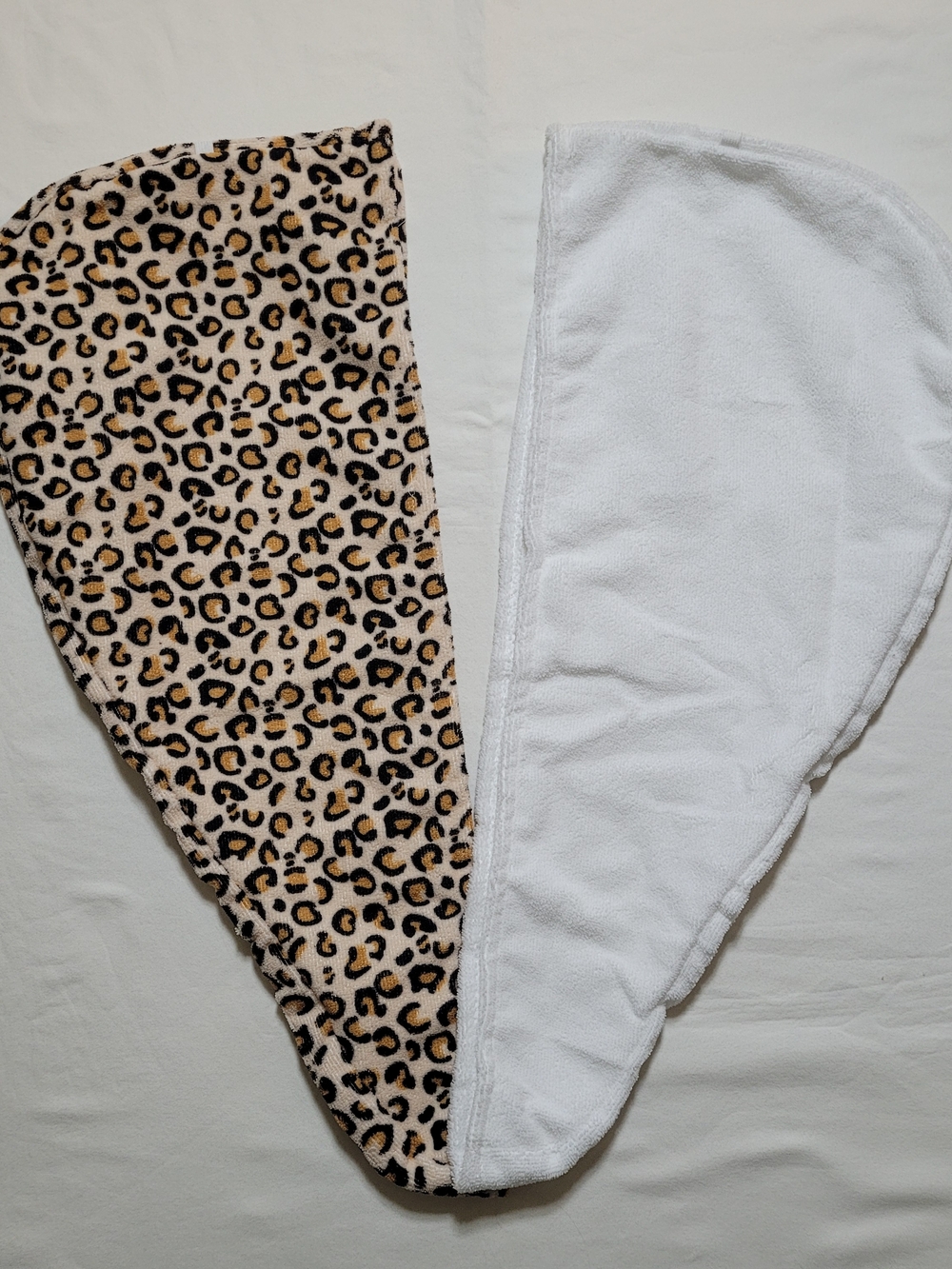 Leopard Print White Microfiber Hair Towel Wrap NWOT